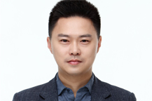 최 용 의