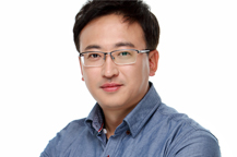김 준 호